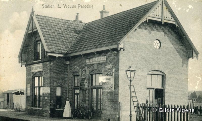 Het spoor en het spoorhuis